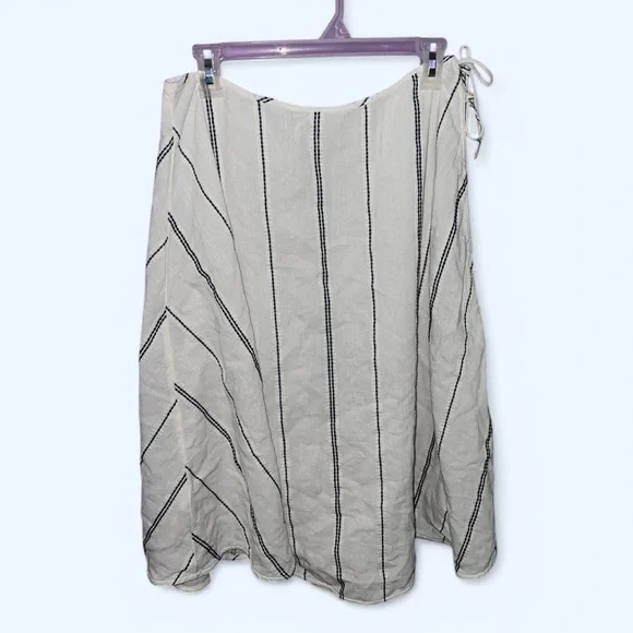 White striped wrap midi coverup Skirt - Picture 4 of 7